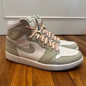 Nike Air Jordan 1 Retro High OG Seafoam size 12 womens/10.5 mens